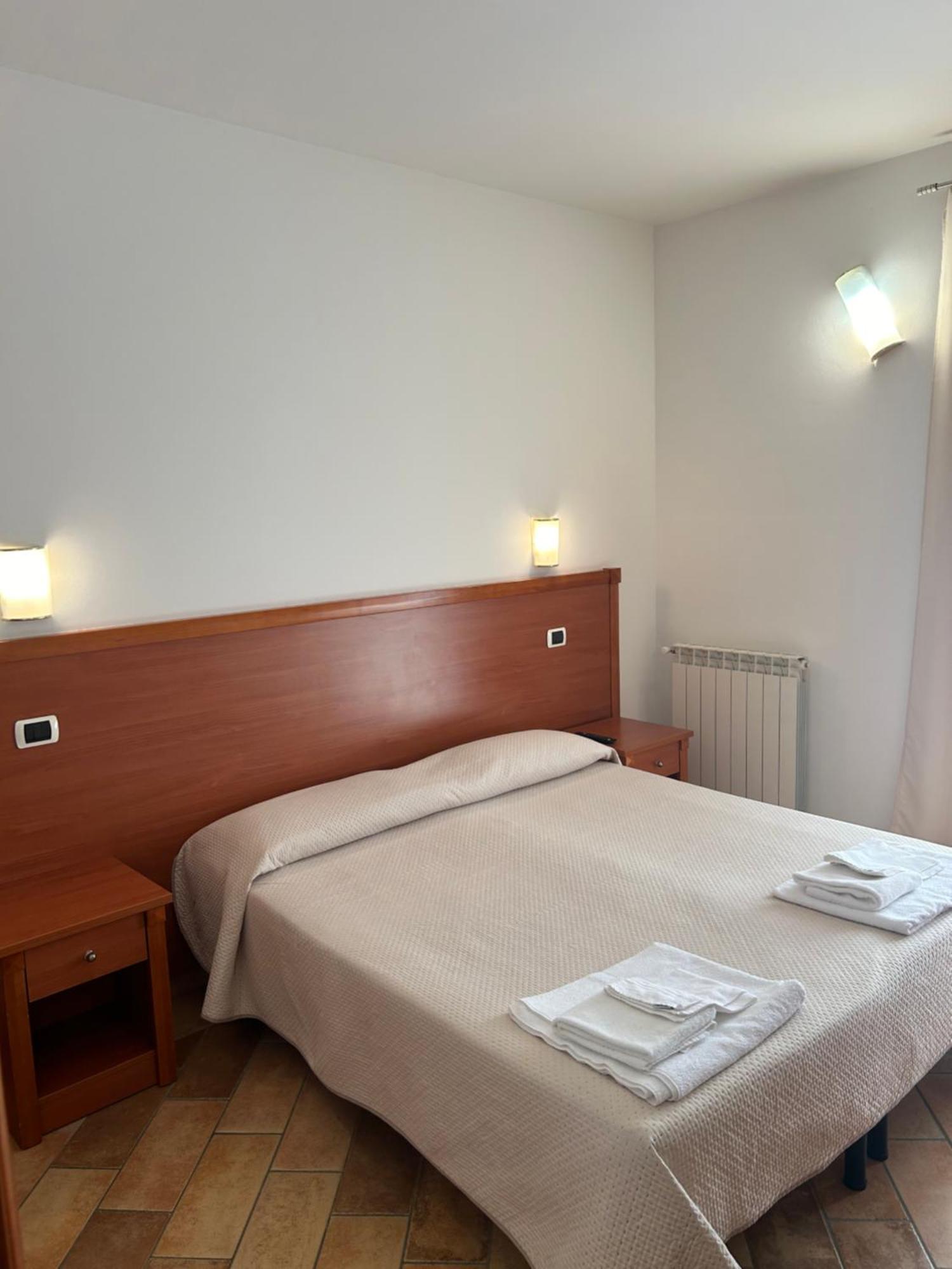 Hotel Gans 卡夏 外观 照片